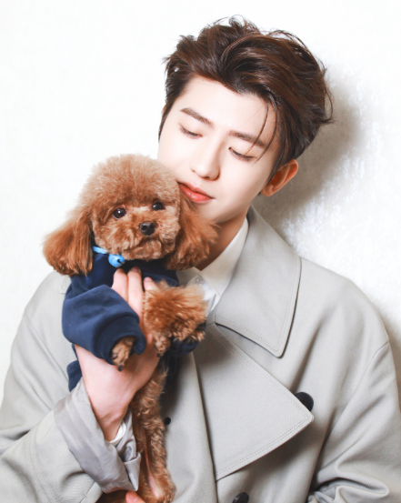 带货|明星带货能力排名大洗牌：热巴跌至第9，杨紫第三，榜首雷打不动