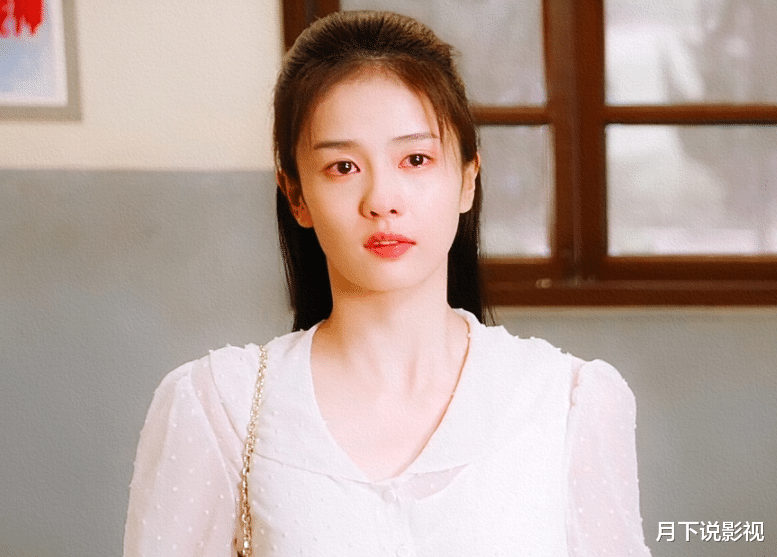 肖战|奔着肖战追《王牌部队》，没喜欢上女主，却被白鹿、毛林林圈粉了