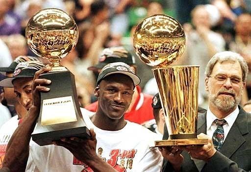 胡小小乖|没有争议!在NBA历史那么多超级巨星中,只有6人没有靠抱团夺冠