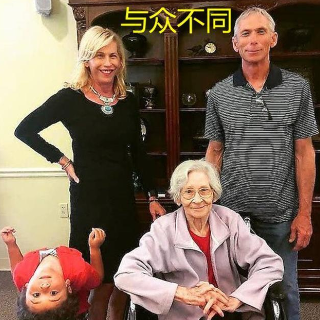 孕妈酱|史上“最失败的全家福”遭曝光，张张都是亮点，网友：笑出了腹肌