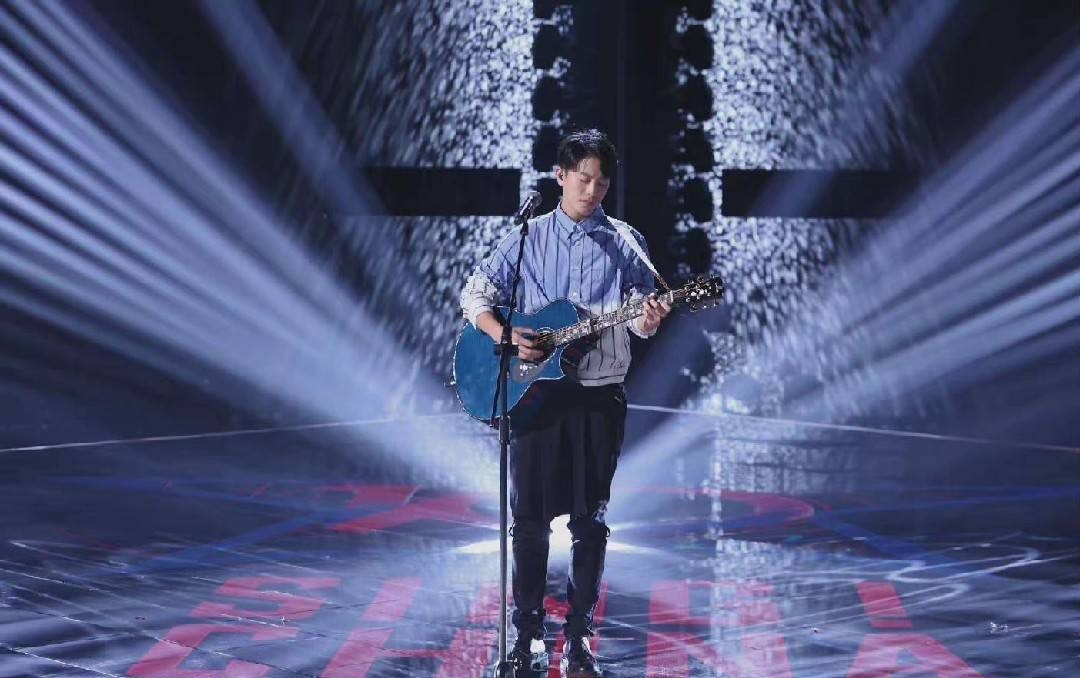 中国好声音|一代歌王“下凡”成《好声音》学员，却惨遭淘汰被素人击败