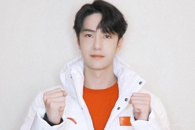 王一博|众星解约辱华品牌，违约金高达几千万，这些钱谁出？