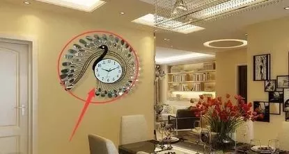 客厅|为什么挂钟不挂3个地方，原来会招惹祸事，财运低落！