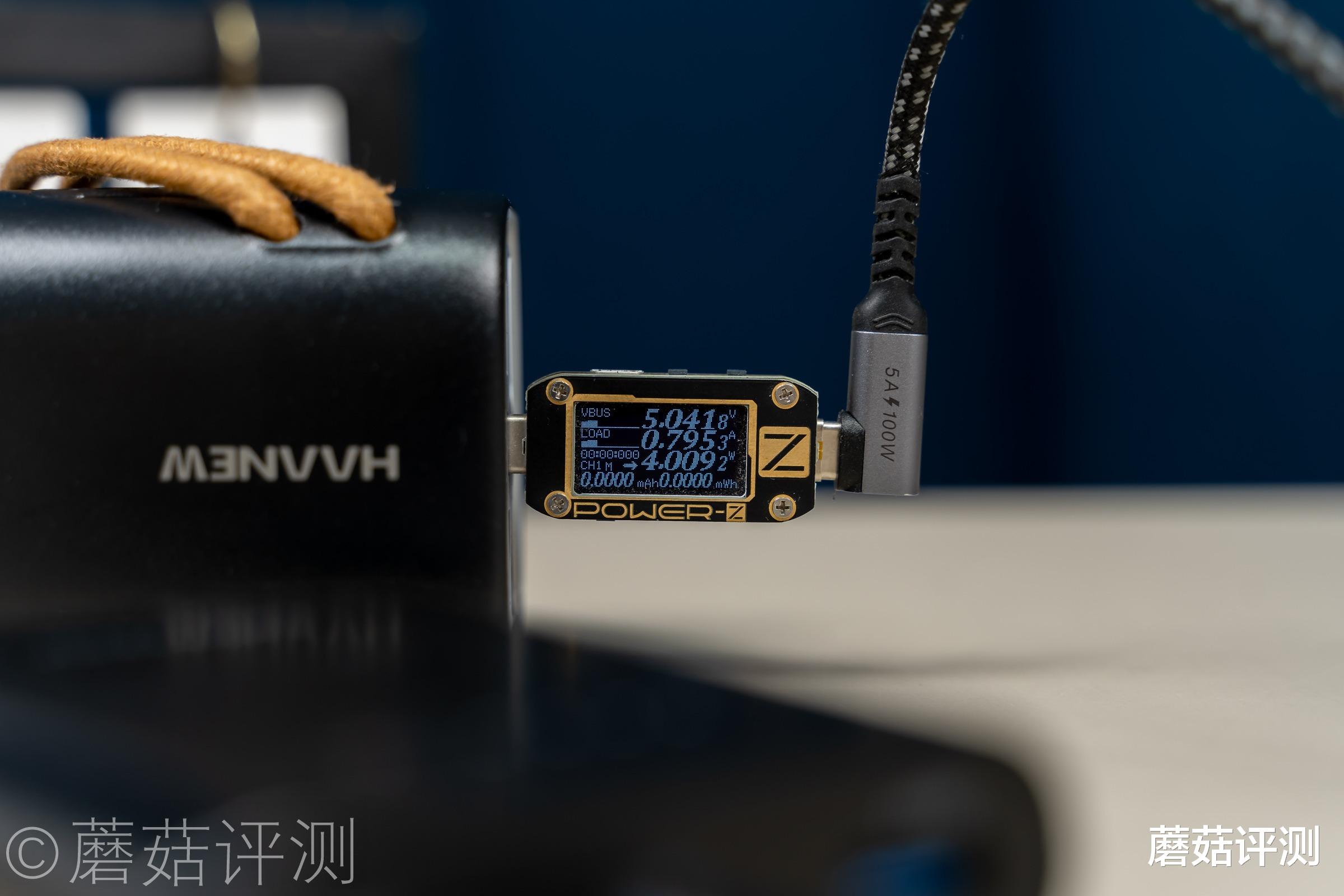 USB|超级便携，AC交流电随行、哈能户外便携100W移动应急电源 评测