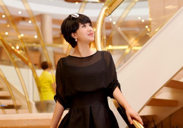 王鸥|英年早逝！重庆电视台主持人吴洁逝世，享年44岁