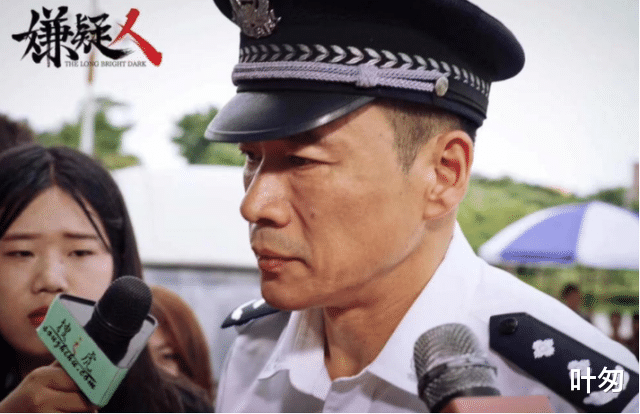 王劲松|导演卖惨，票房却不到28万，倪大红、王劲松出演的悬疑片，太烂了