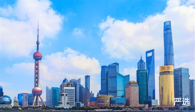 严选|中国前首富关掉美国工厂，放弃其绿卡，带AR技术回国让美损失千亿