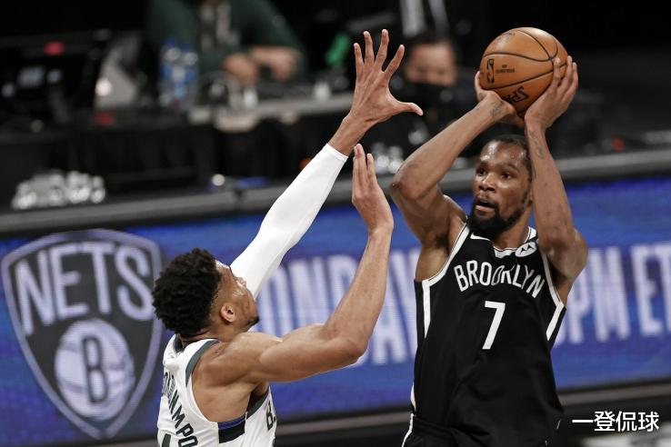 詹姆斯·哈登|3大消息！名记曝丁威迪复出，哈登伤情不乐观，杜少领跑FMVP榜