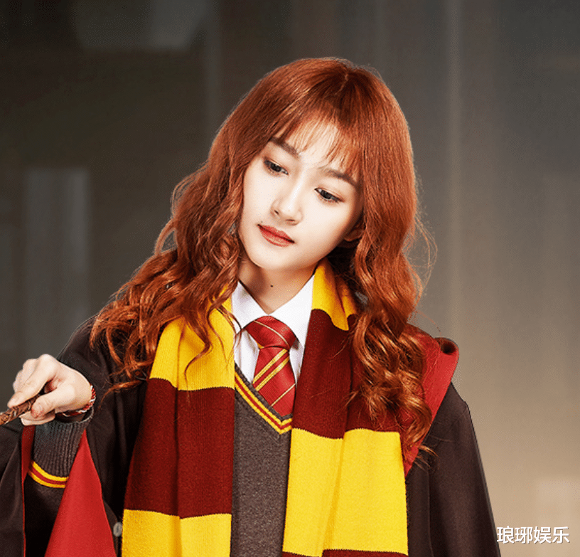 华晨宇|王牌6第七期海报，华晨宇cos哈利波特，我却被关晓彤的造型圈粉了