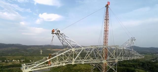 荆棘道路 山西又火了！2600人火速奔赴“支援”，外媒：中国速度无法超越