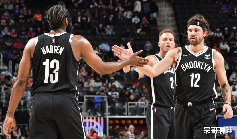 籃網(wǎng)隊|籃網(wǎng)官宣多筆簽約！歐文或可出戰(zhàn)全部比賽，三巨頭再度合體沖冠