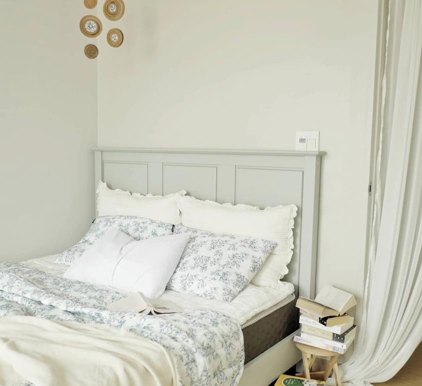 |韩国妈妈边带娃边布置新家,普通精装重装做奶油风,92㎡画面治愈