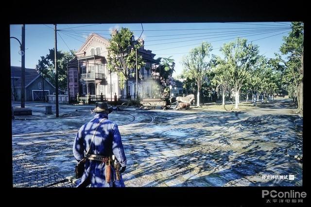 三星|年度最值得买的性能怪兽？雷鸟S545C电视深度评测