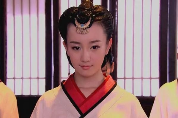 郝蕾|惨遭换角的6个明星，原因一个比一个离谱，有多人存在耍大牌