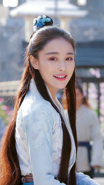 张馨予|张馨予分享近况，“心态崩溃”引网友猜想，本人幸福回应