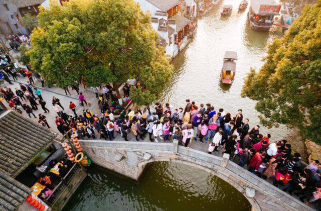 若珍|我国性价比极低的三大景区，游客不会去第二次，上厕所被追着收费