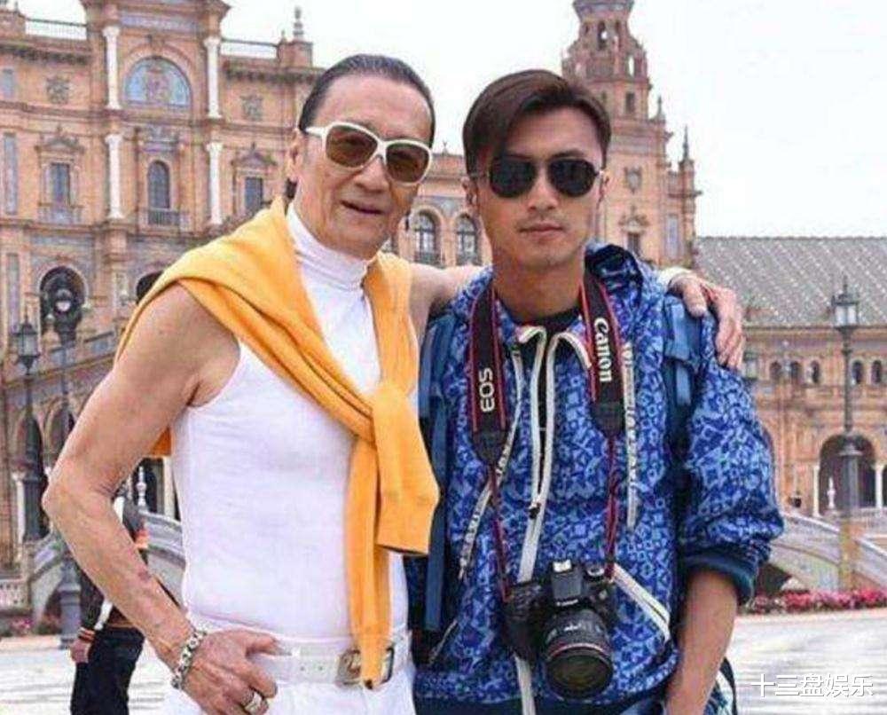 谢贤|谢贤晚年失风采，驼背弯腰杵拐杖？为了帅，他曾每天倒吊25分钟