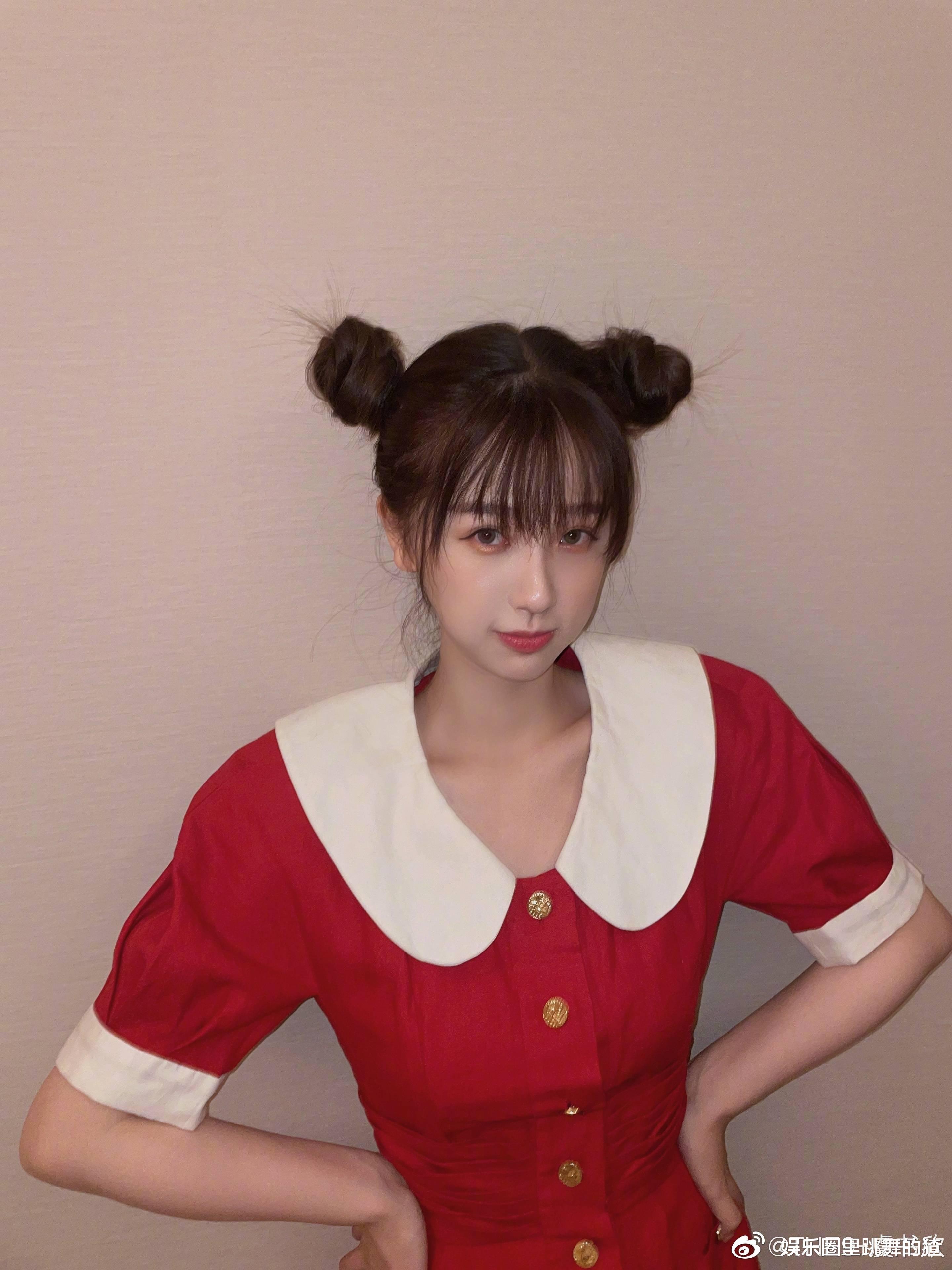 刘雨昕|许佳琪闺蜜是明星，刘雨昕闺蜜颜值高，看到虞书欣：不愧是富二代