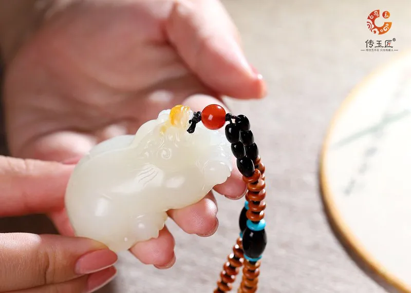 雕刻|干货！1分钟，教你辨别和田玉的优劣！