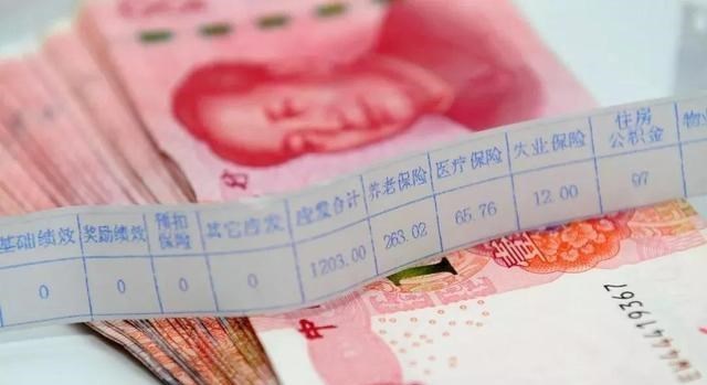 招聘|9亿劳动人口也招不到人？工厂“断层”严重，业内人：有几点原因