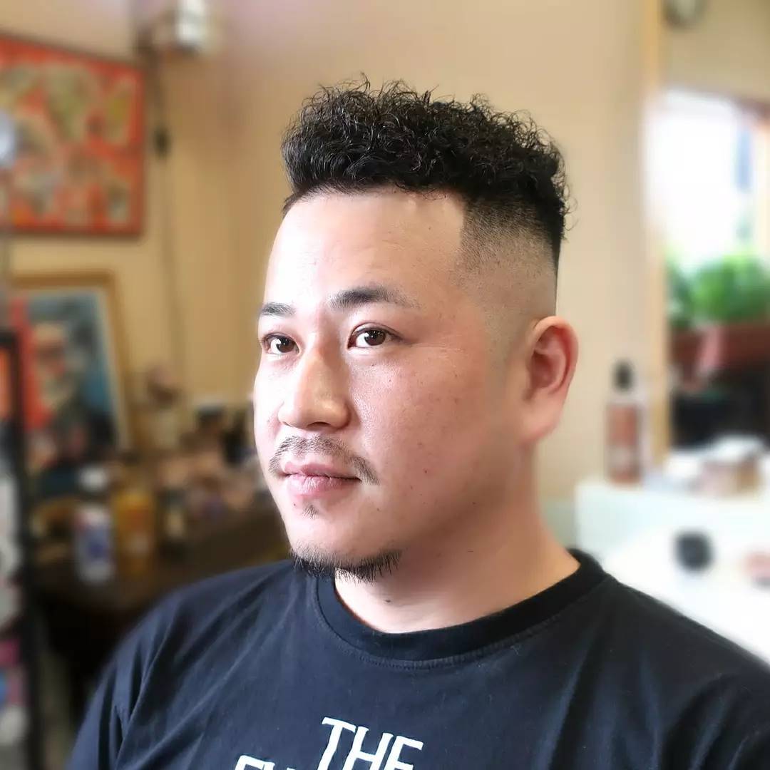 镜子发型|为什么你的发型总是不够帅?看看这十几款,两侧铲短就是不一样