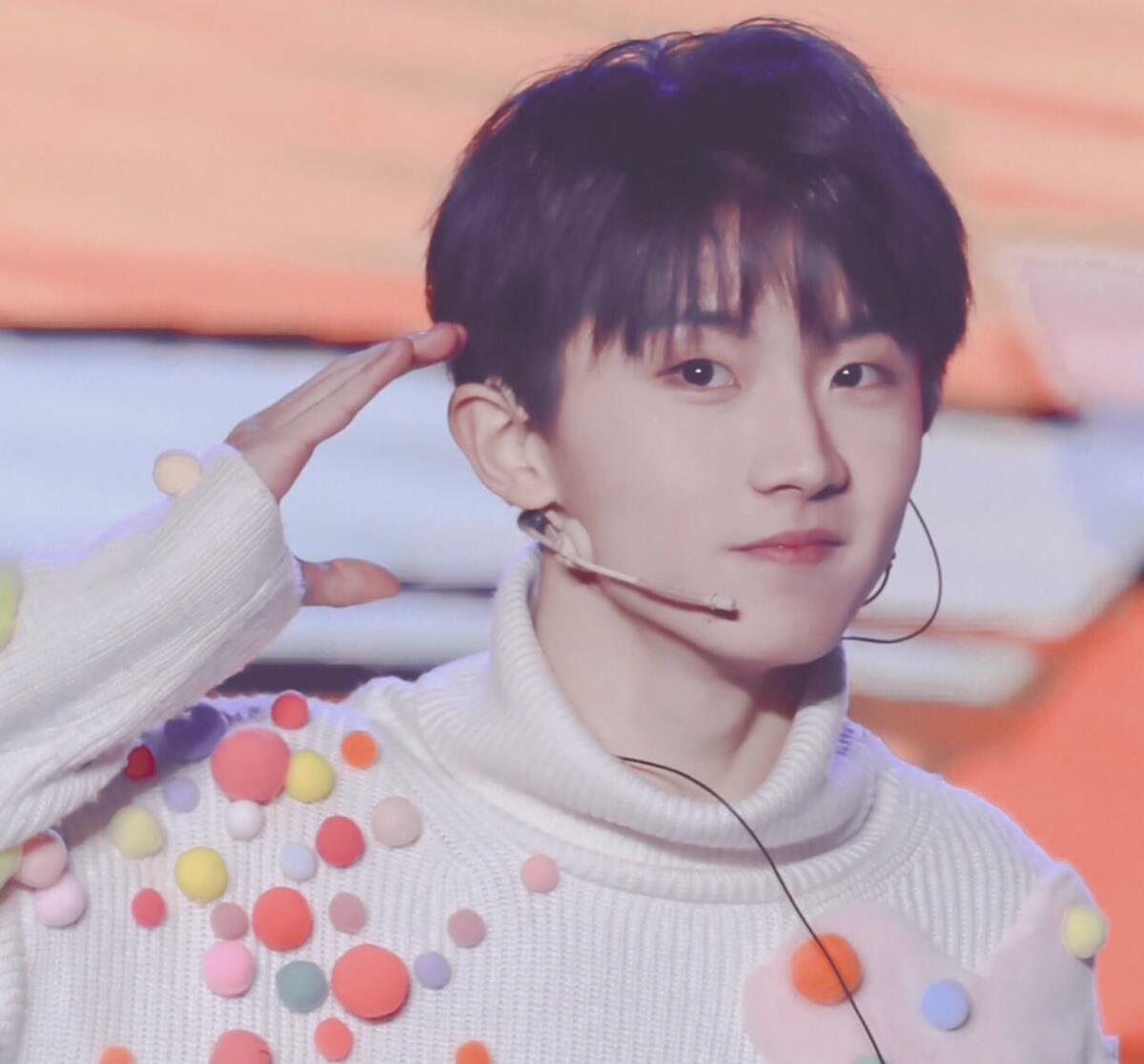 五行阁宝宝名字分享|继马嘉祺之后，刘耀文也陷入了“升学”争议，网友管得太多？