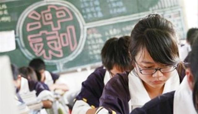 若珍|“我宁愿让我的孩子，回到传统的应试教育时代！”