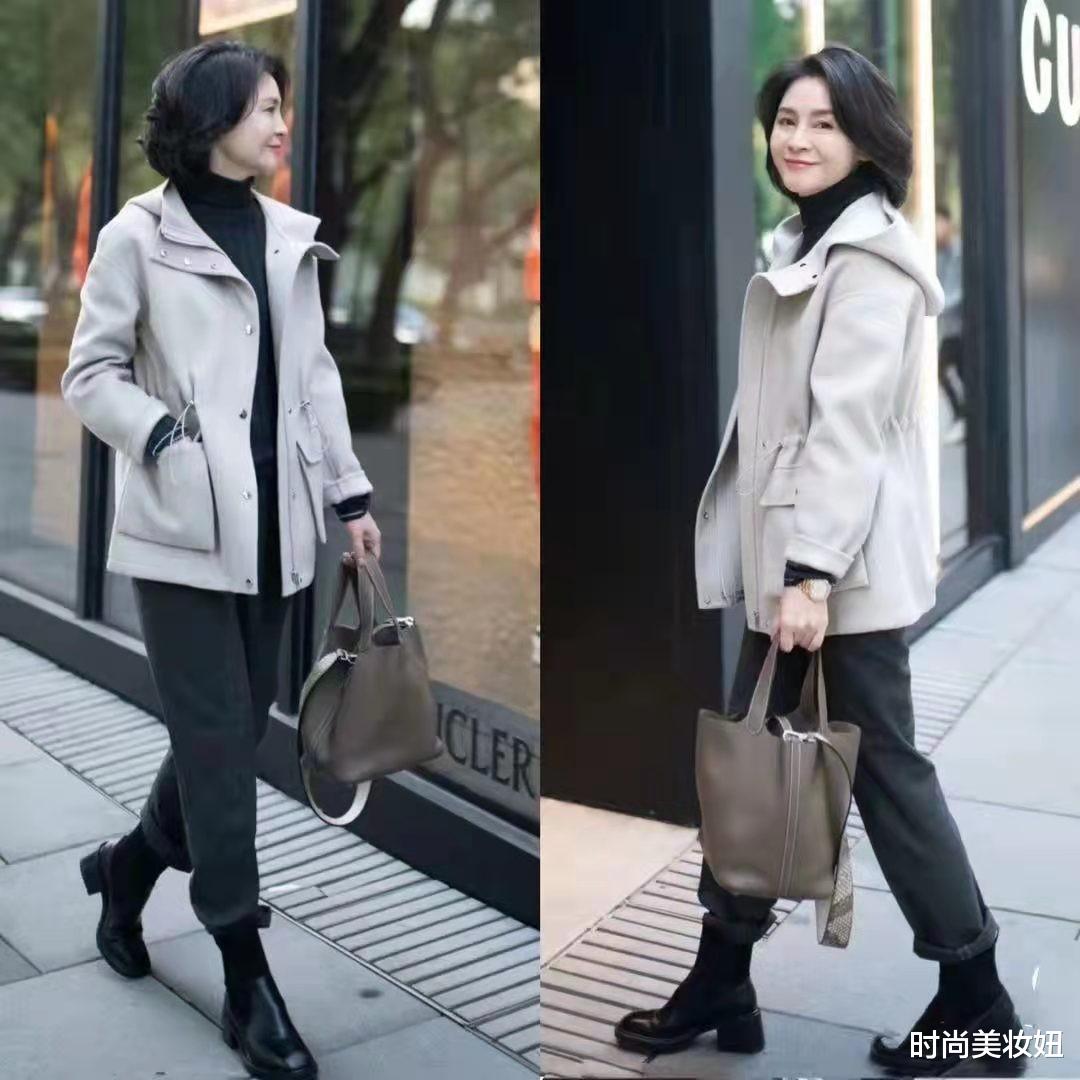 时尚美妆妞 这才是60岁该有的秋冬穿搭，实用又时髦，轻松摆脱“老气”