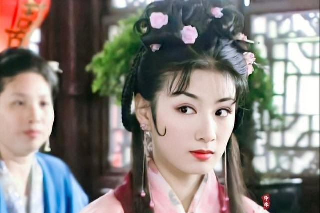 迪丽热巴|黄奕:两段婚姻遍体鳞伤,43岁想给女儿一个温暖的家