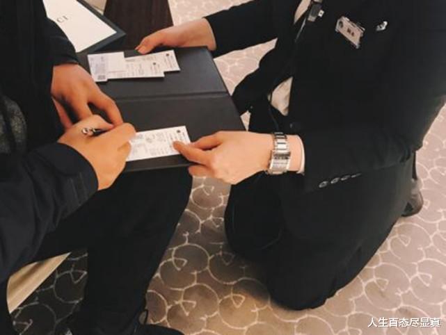  新婚夫妻睡婚床后同时腰痛，向商家索赔1万元：怕对怀小孩有影响