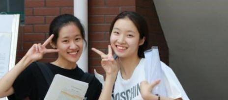 刘亦菲|高校女生“撞脸明星”走红,长相酷似刘亦菲,学校连宣传费都省了