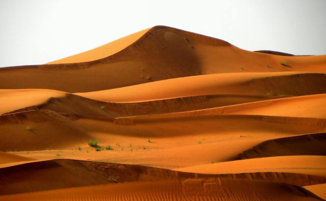 曾锁定30亿光年外信号,国外专家羡慕,“中国天眼”还有何功能?