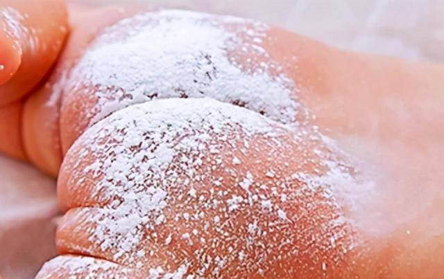 最佳视角|为什么不建议给宝宝用爽身粉?