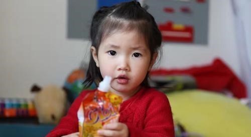 爱红烧肉|孩子10岁前，这些“不正当”行为要制止，父母别再误认为是双商高