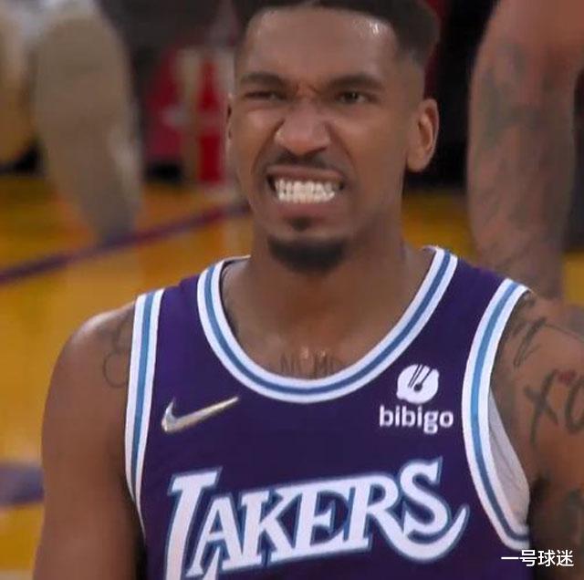 快船隊(duì)|快船狂轟16記三分球！威少轟10+2+9，伊巴卡爆發(fā)，濃眉哥無奈搖頭