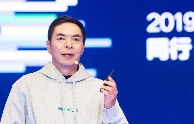 京东方|微信已经推出10年了，为什么QQ还没被微信淘汰？答案出来了