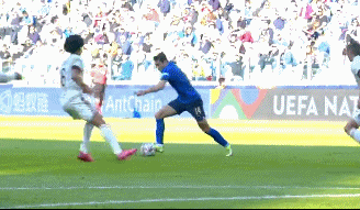 长脖子爸比说|1-2，世界第1再次倒下！欧洲冠军主场狂欢，800万奖金到手