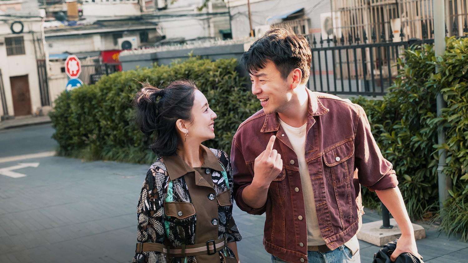 佟丽娅|同样是因戏生情，佟丽娅为何没嫁雷佳音，反而投入了陈思诚怀抱？