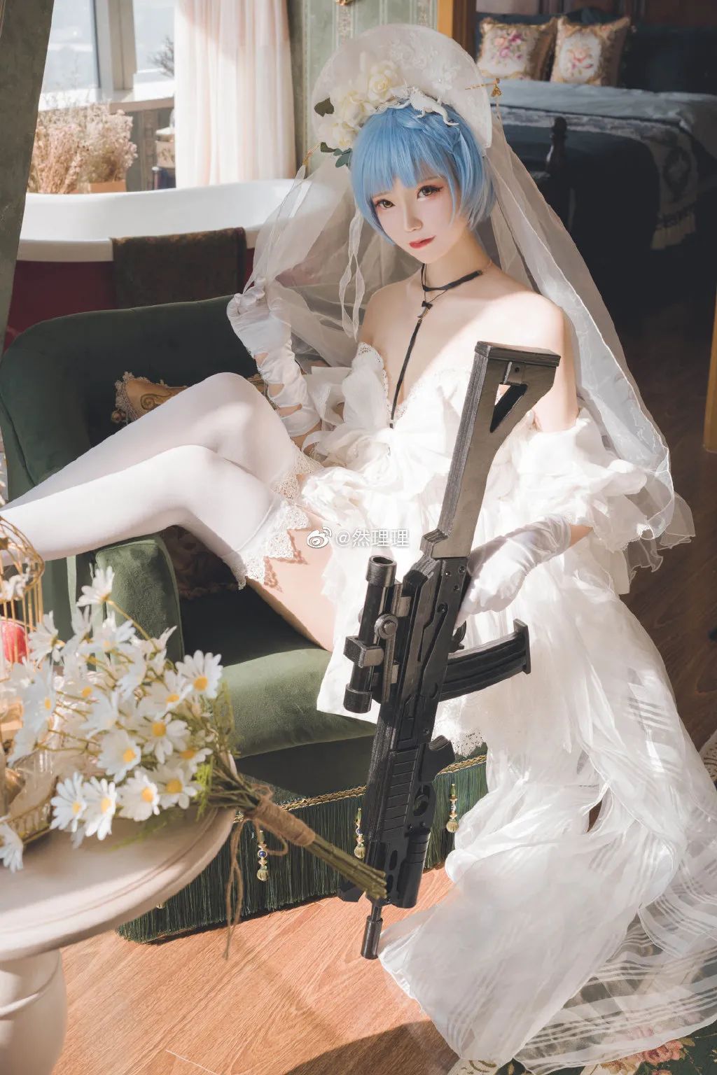 少女前线|cos:少女前线花之后的情愫皮肤cos正片@然理理