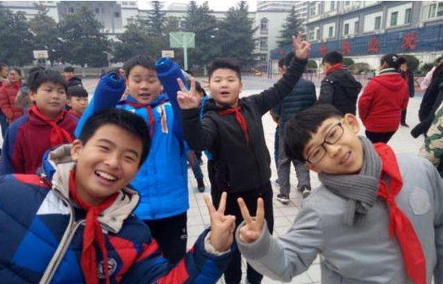 河北|教育局下发通知，河北公布中小学的放假时间，学生心情各不相同