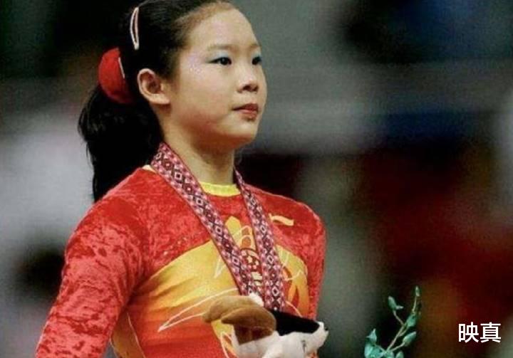 程菲|“体操女皇”程菲：17岁一跳封神，25岁因伤退役，如今怎么样了？