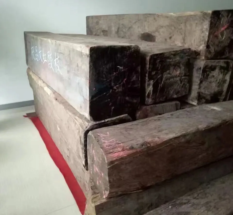 邮票年册|从论吨，到论斤、块、根，一去不返的“老红木”