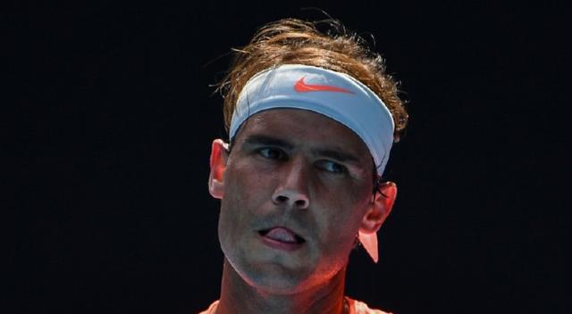 法网|生涯第2次！纳达尔大满贯再遭2-0耻辱翻盘欲超费德勒还得等法网