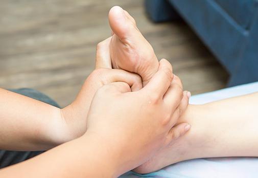 跑步|脚掌称为人的“第二心脏”,一个穴位,具有滋阴补肾,颐养五胜六腑的作用