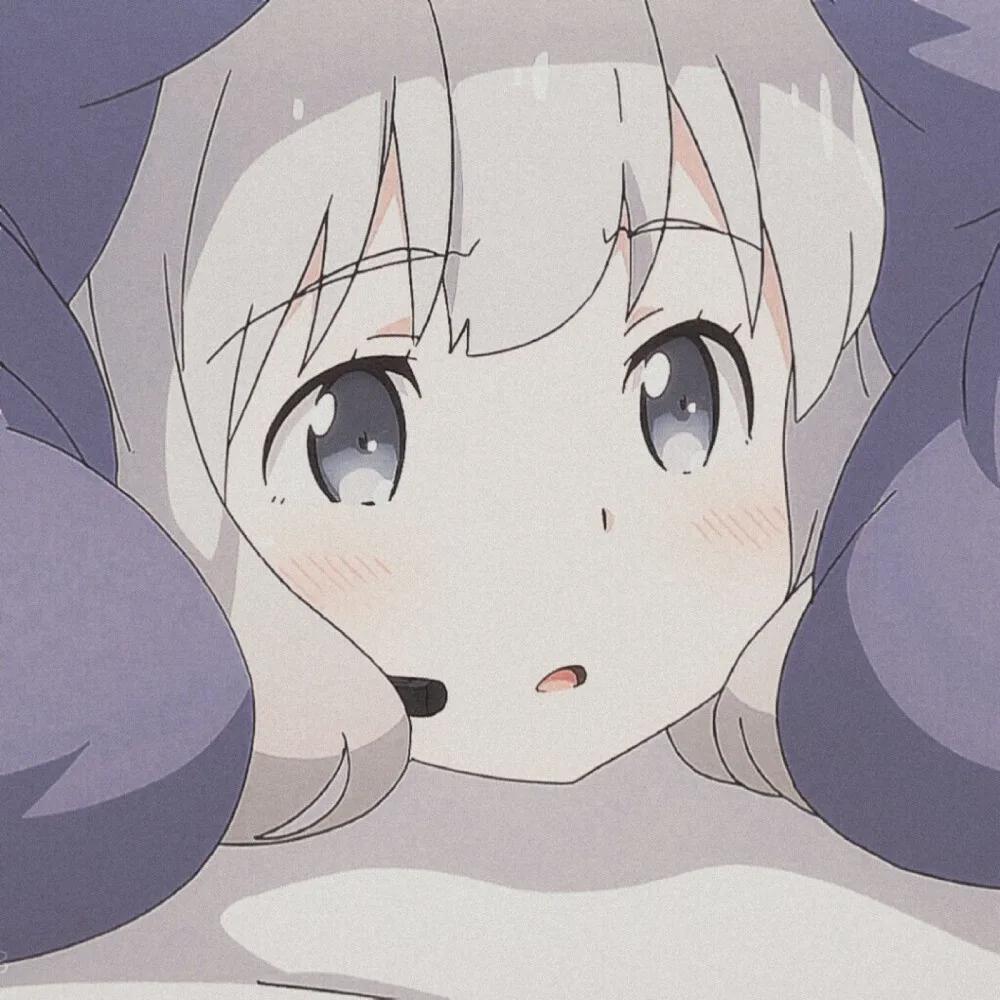 |动漫头像：一辈子眨眼就过了