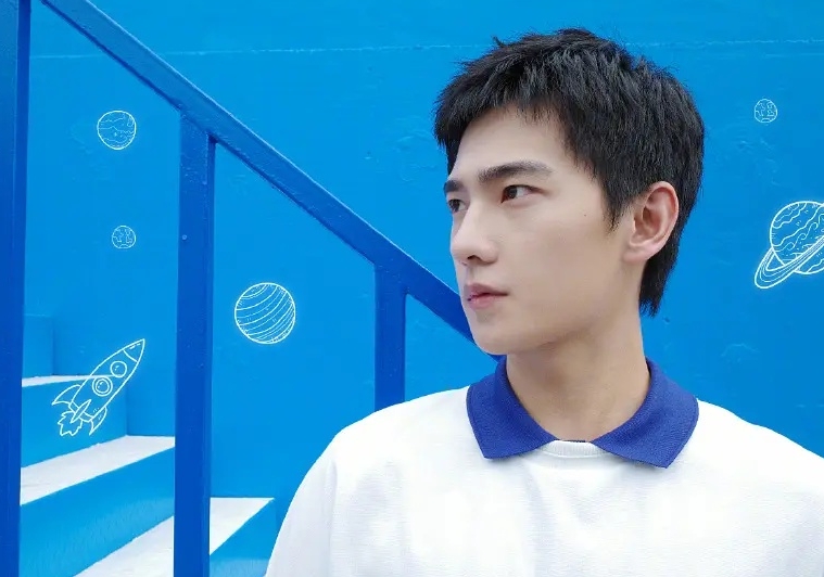 贾玲|贾玲这该死的CP百搭体质！