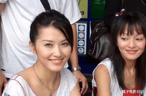 童星|被诅咒的神剧《海豚湾恋人》！全员不顺，整容劈腿事业扑街，当年人气童星坐牢！