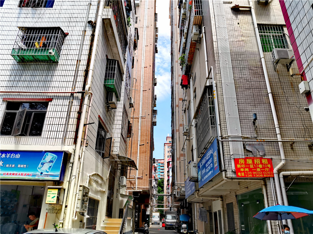 深圳市|深圳打工人租房感受：最讨厌门口放鞋子，放垃圾的邻居