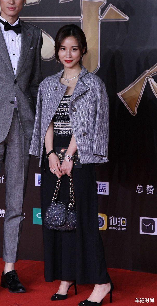 王思聪|王思聪的前女友颜值好高，肤白貌美还有肉，看着清纯还有少女感