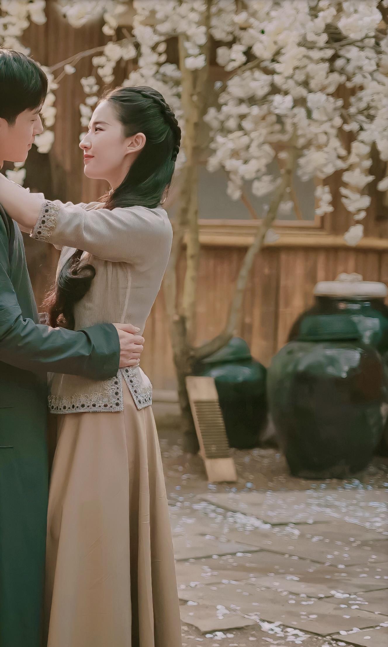 刘亦菲|刘亦菲在《南烟斋笔录》,光是剧照都令人怦然心动!